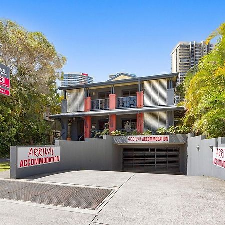 Arrival Lodge Hostel Accommodation Gold Coast Exterior photo